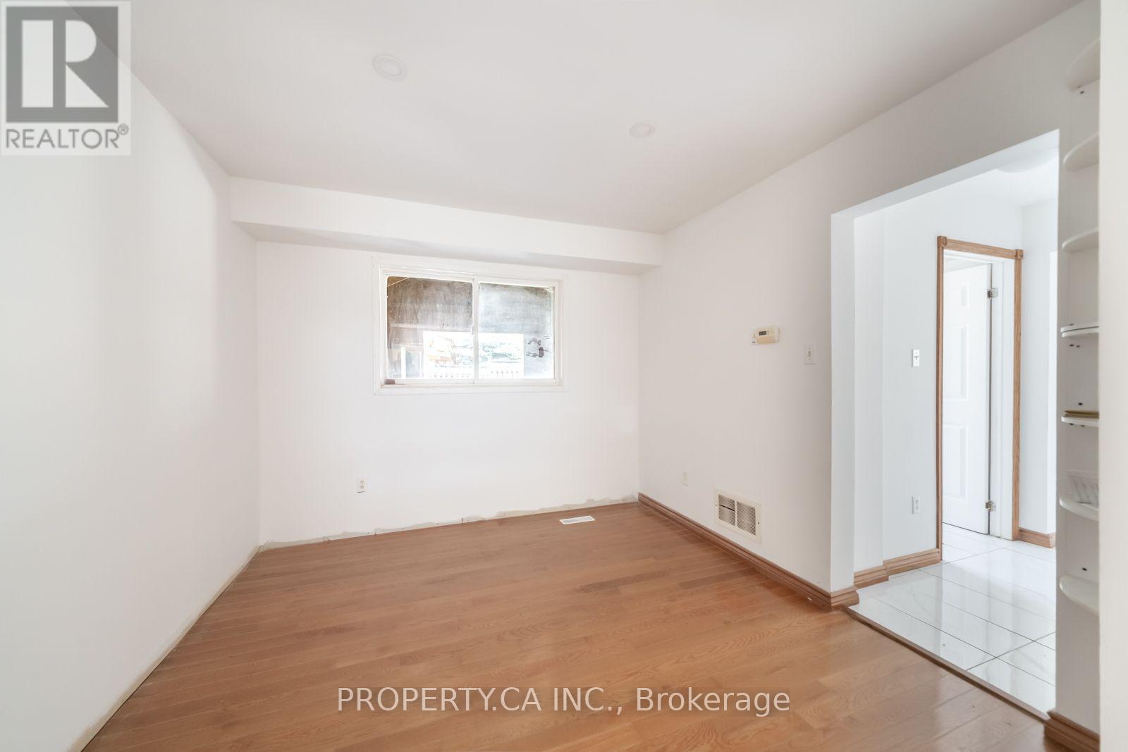 51 LEGGOTT AVENUE - 11
