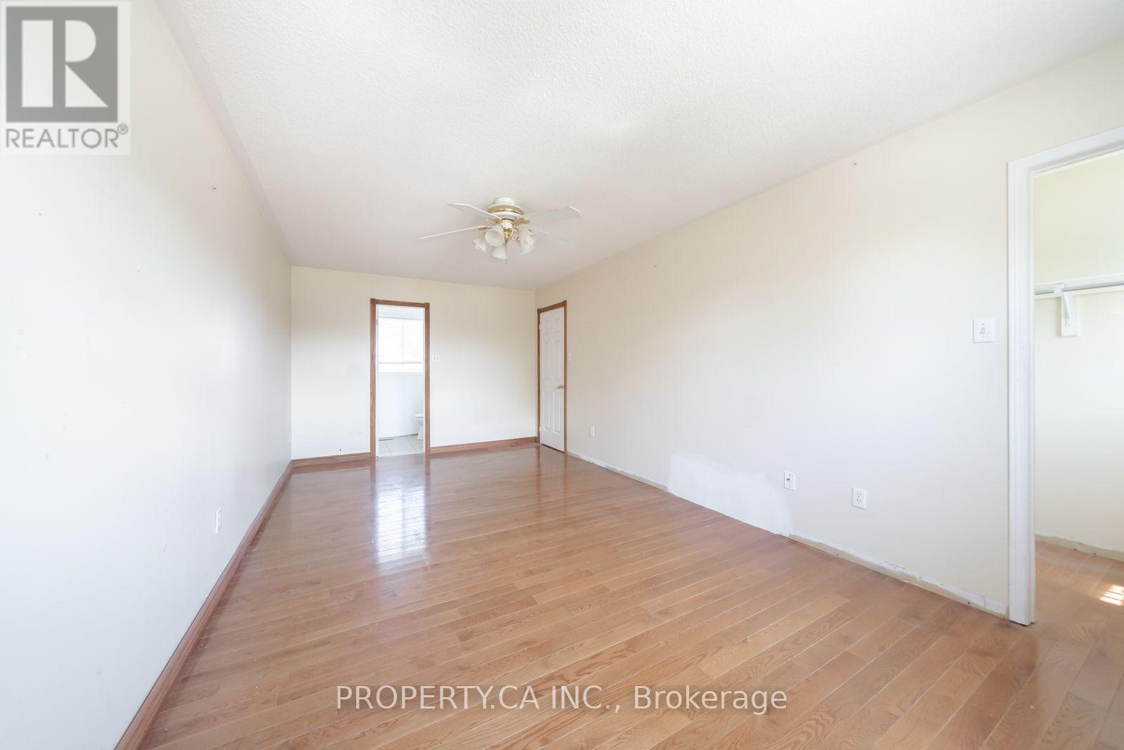 51 LEGGOTT AVENUE - 19