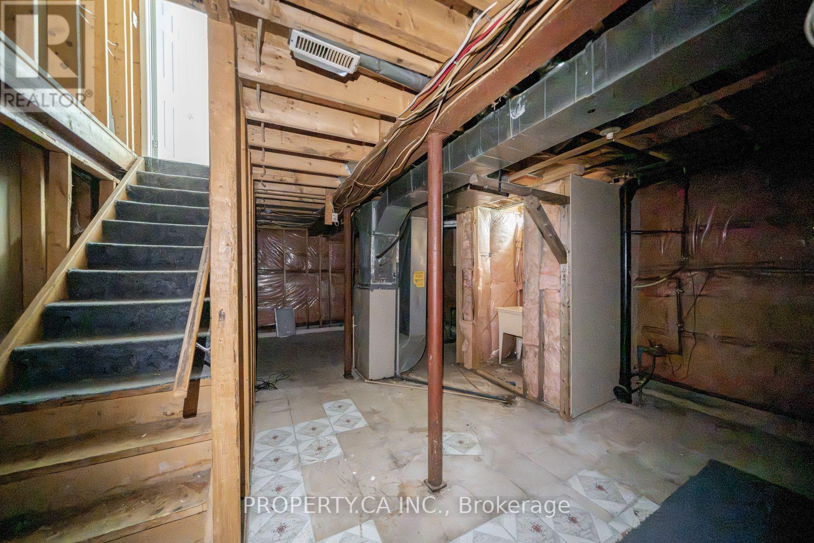 51 LEGGOTT AVENUE - 29