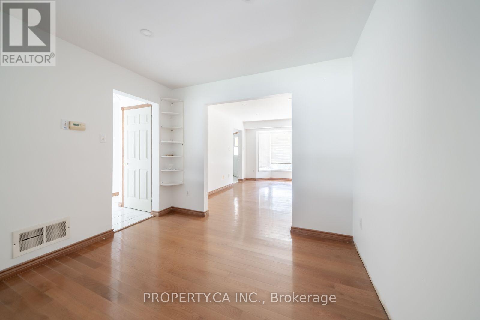 51 LEGGOTT AVENUE - 6