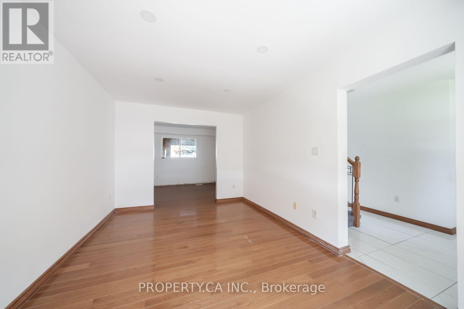 51 LEGGOTT AVENUE - 8