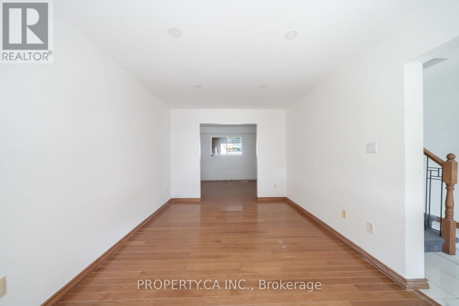 51 LEGGOTT AVENUE - 9