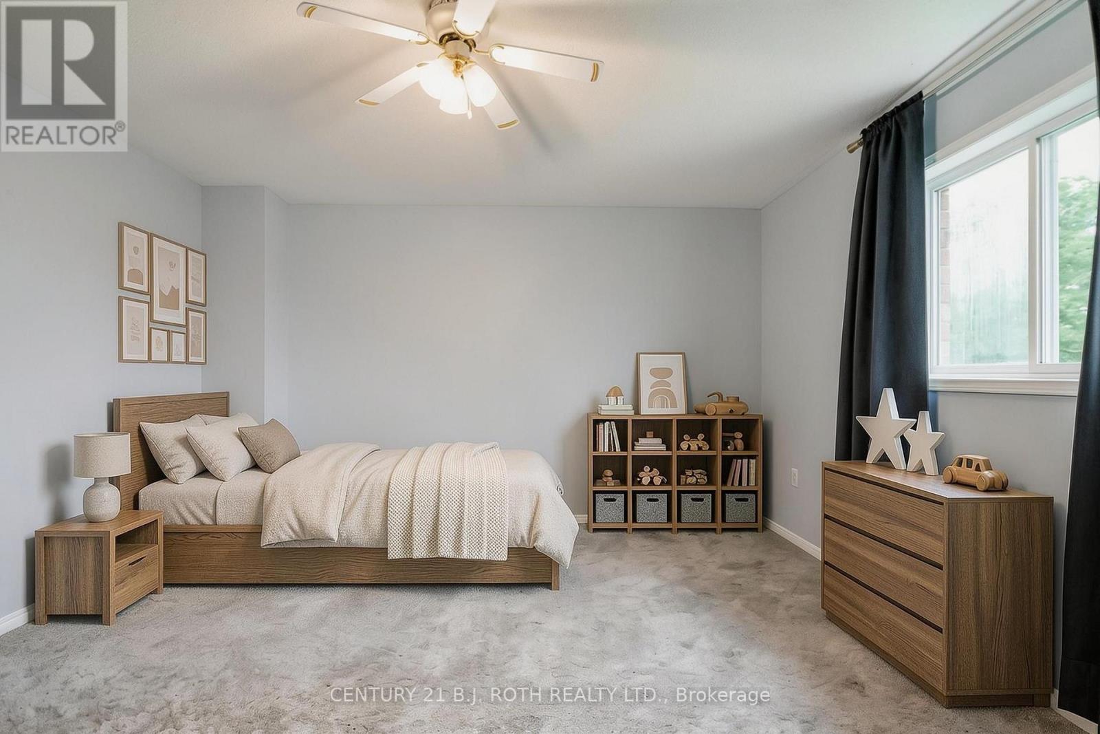17 CROMPTON DRIVE - 20
