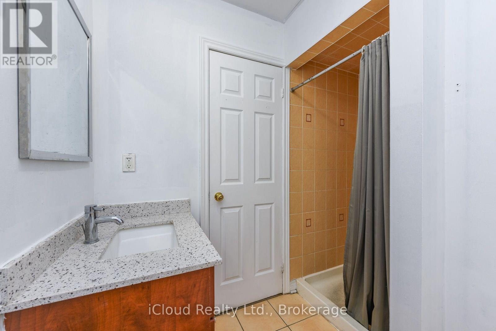 48 ASHDALE ROAD - 20