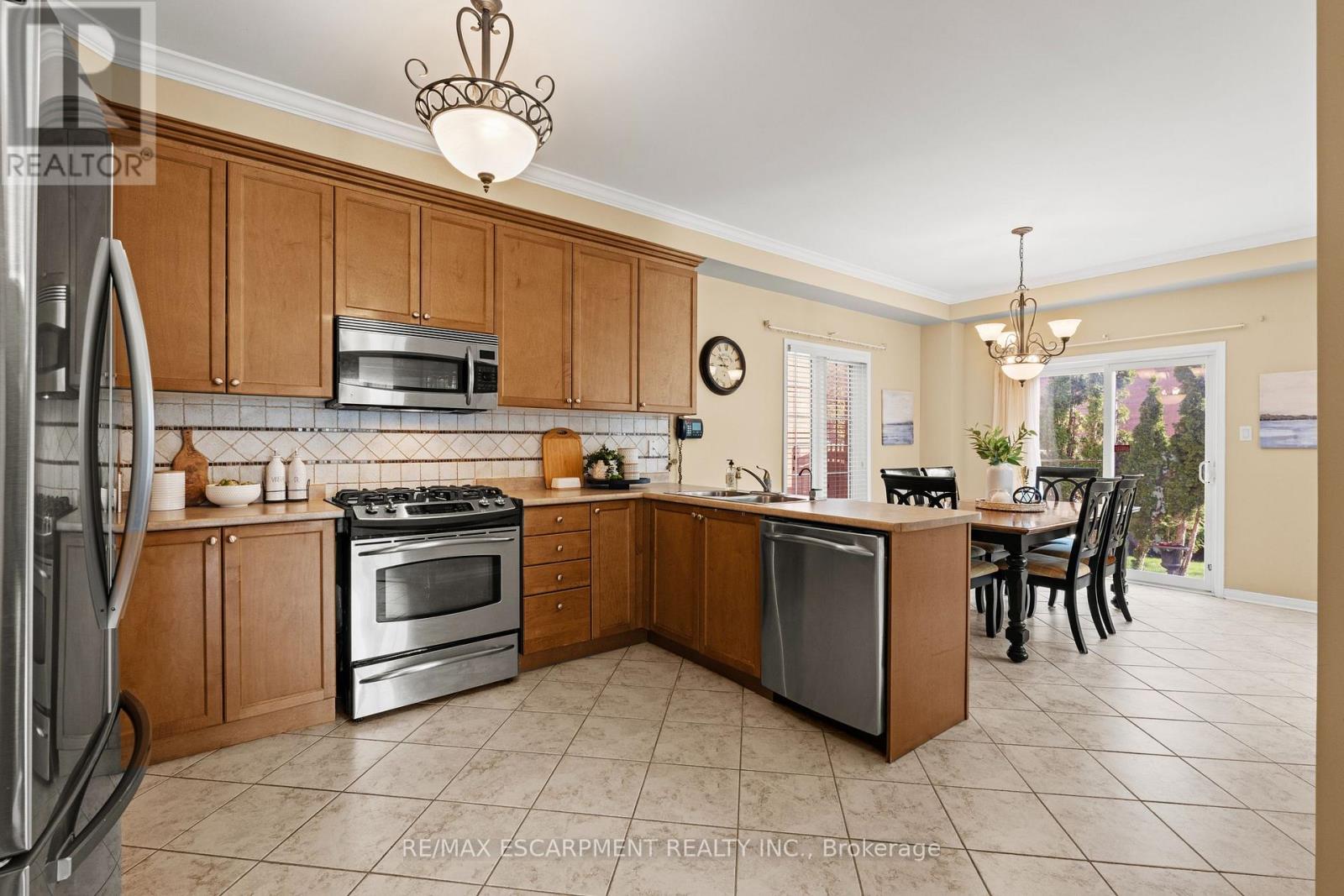 200 MILLER DRIVE - 19