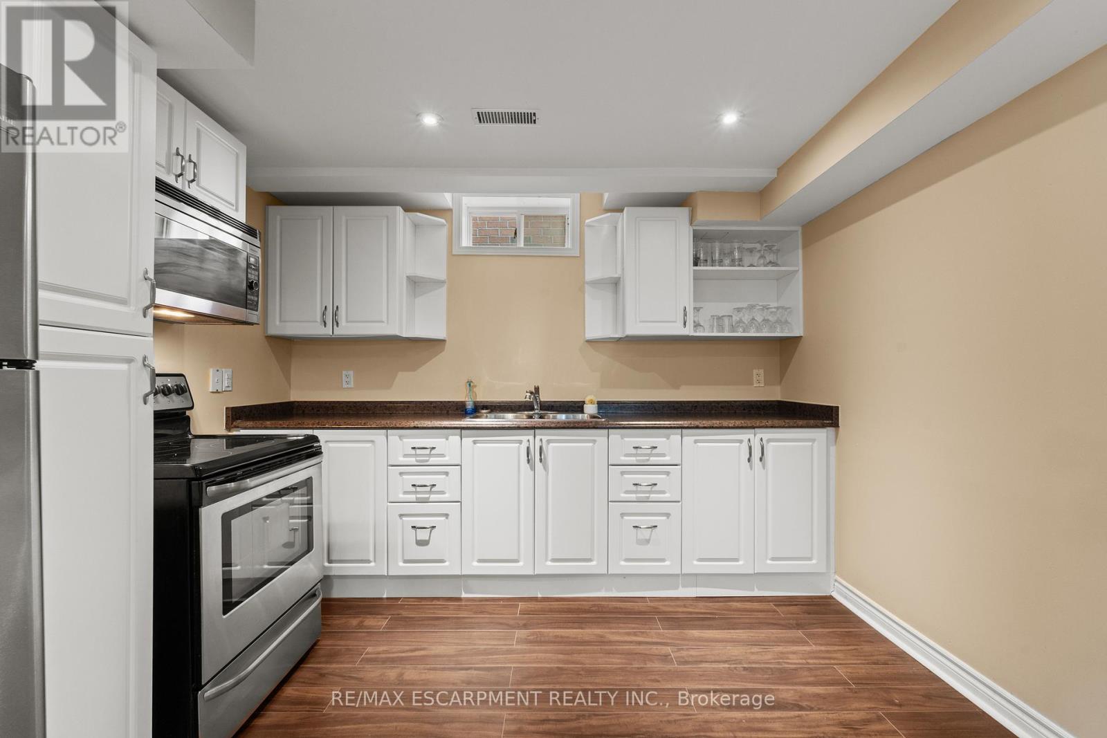 200 MILLER DRIVE - 38