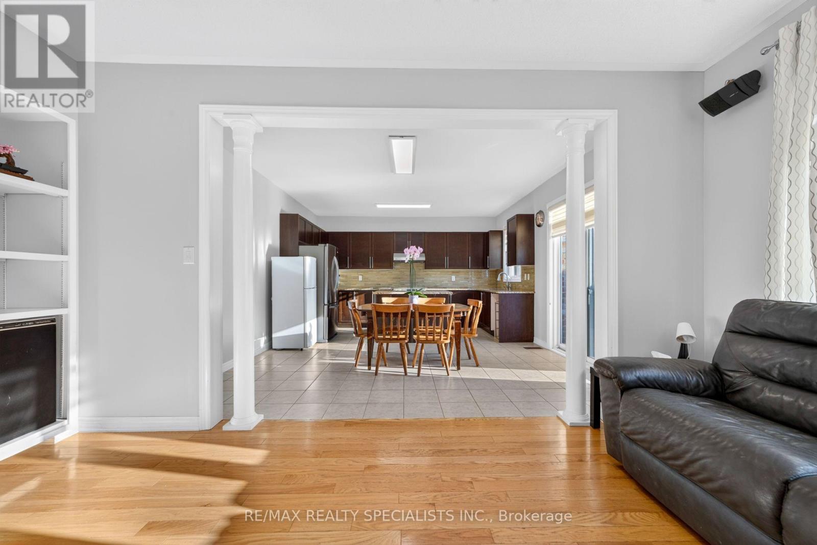 17 TYSONVILLE CIRCLE - 10