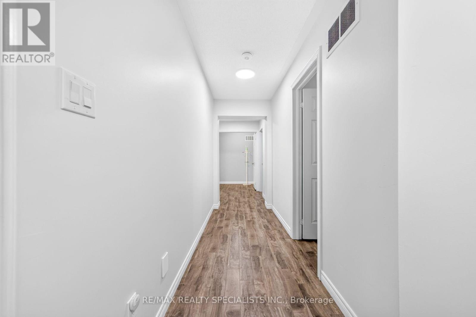 17 TYSONVILLE CIRCLE - 20