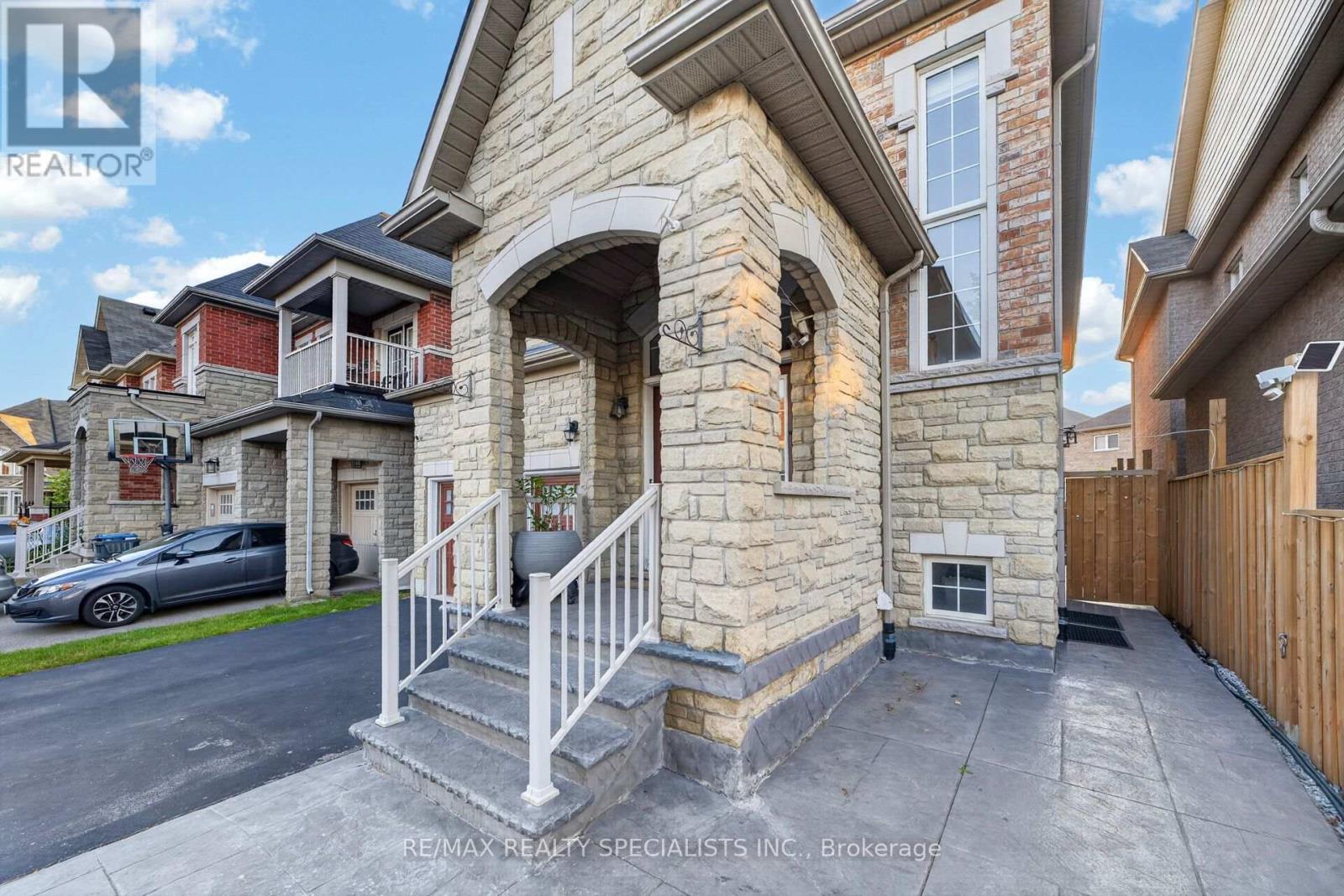 17 TYSONVILLE CIRCLE - 3