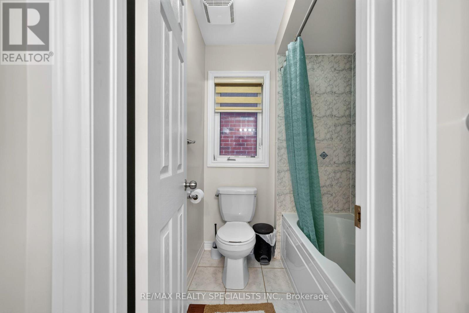 17 TYSONVILLE CIRCLE - 34