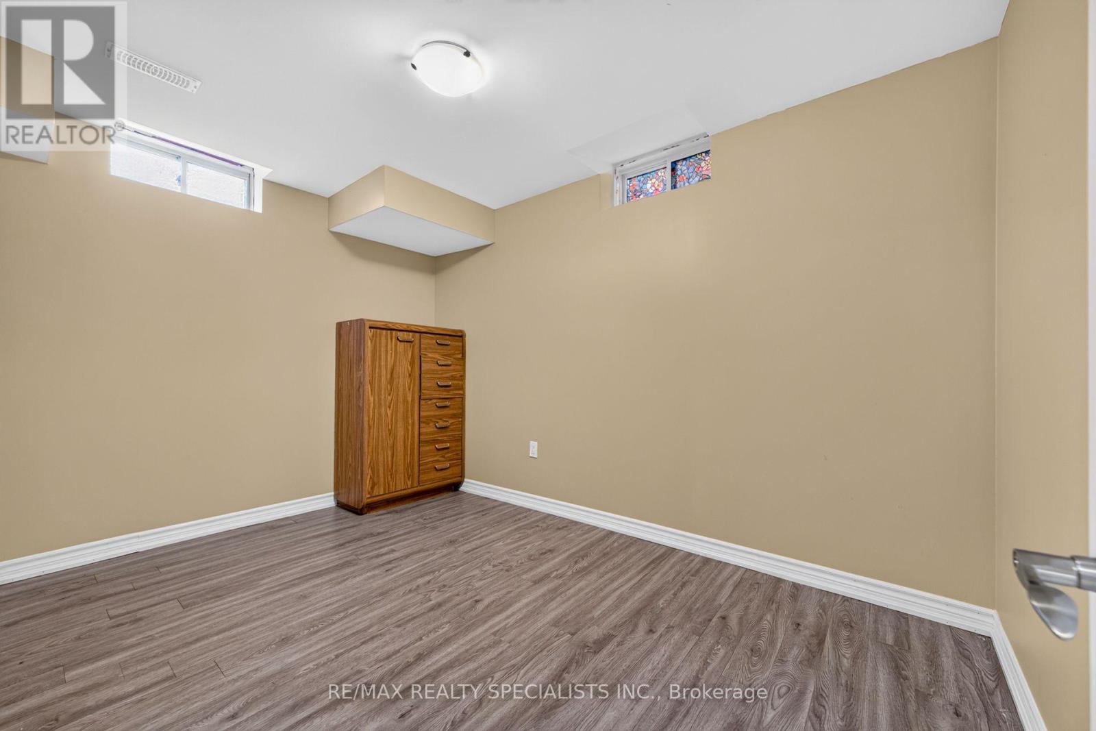 17 TYSONVILLE CIRCLE - 43