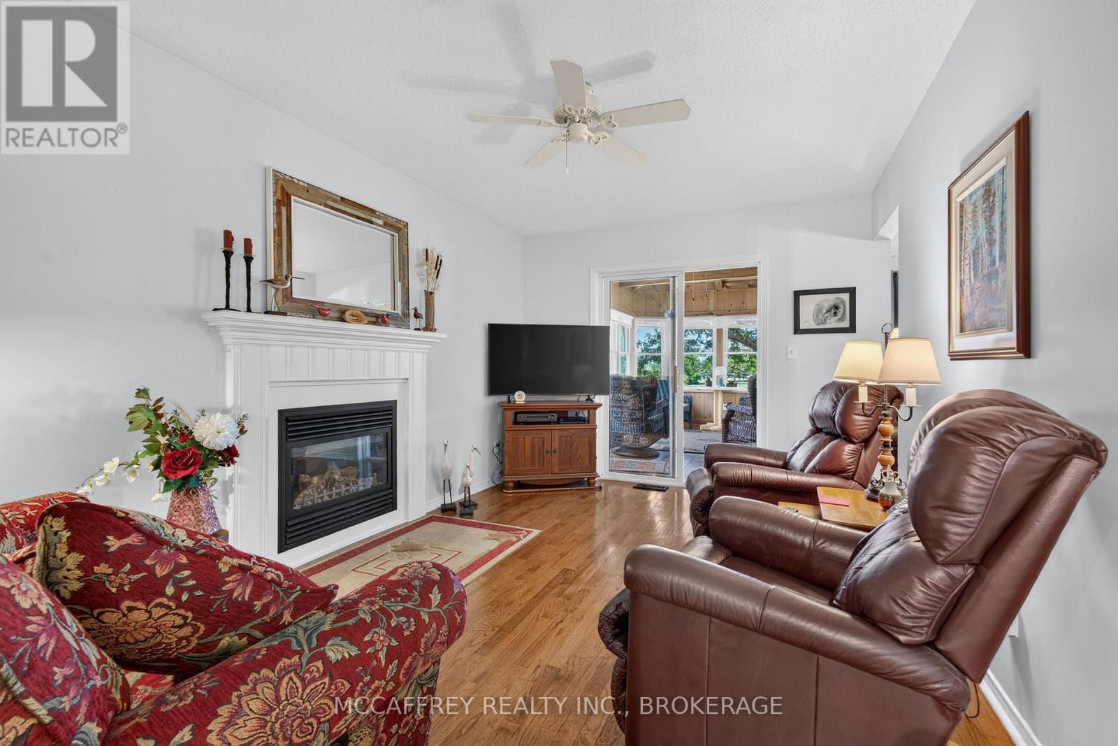15 ABBEY DAWN DRIVE - 13