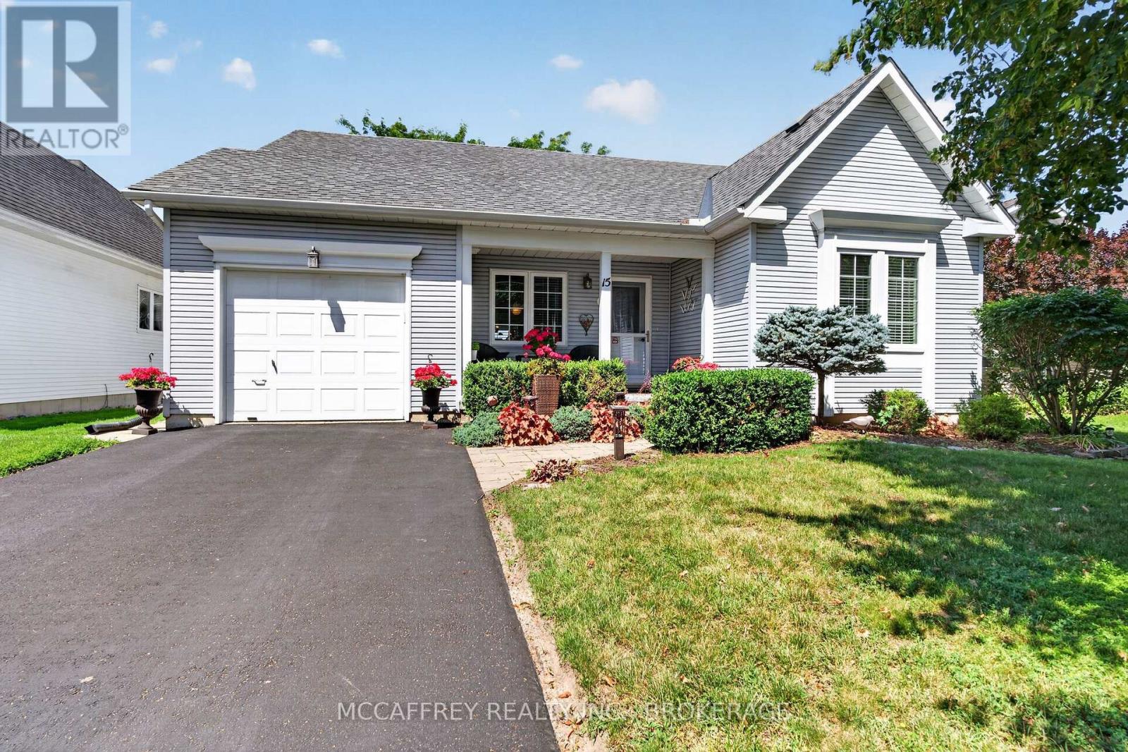 15 ABBEY DAWN DRIVE - 2