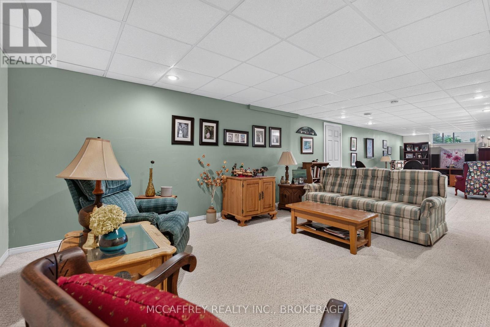 15 ABBEY DAWN DRIVE - 30