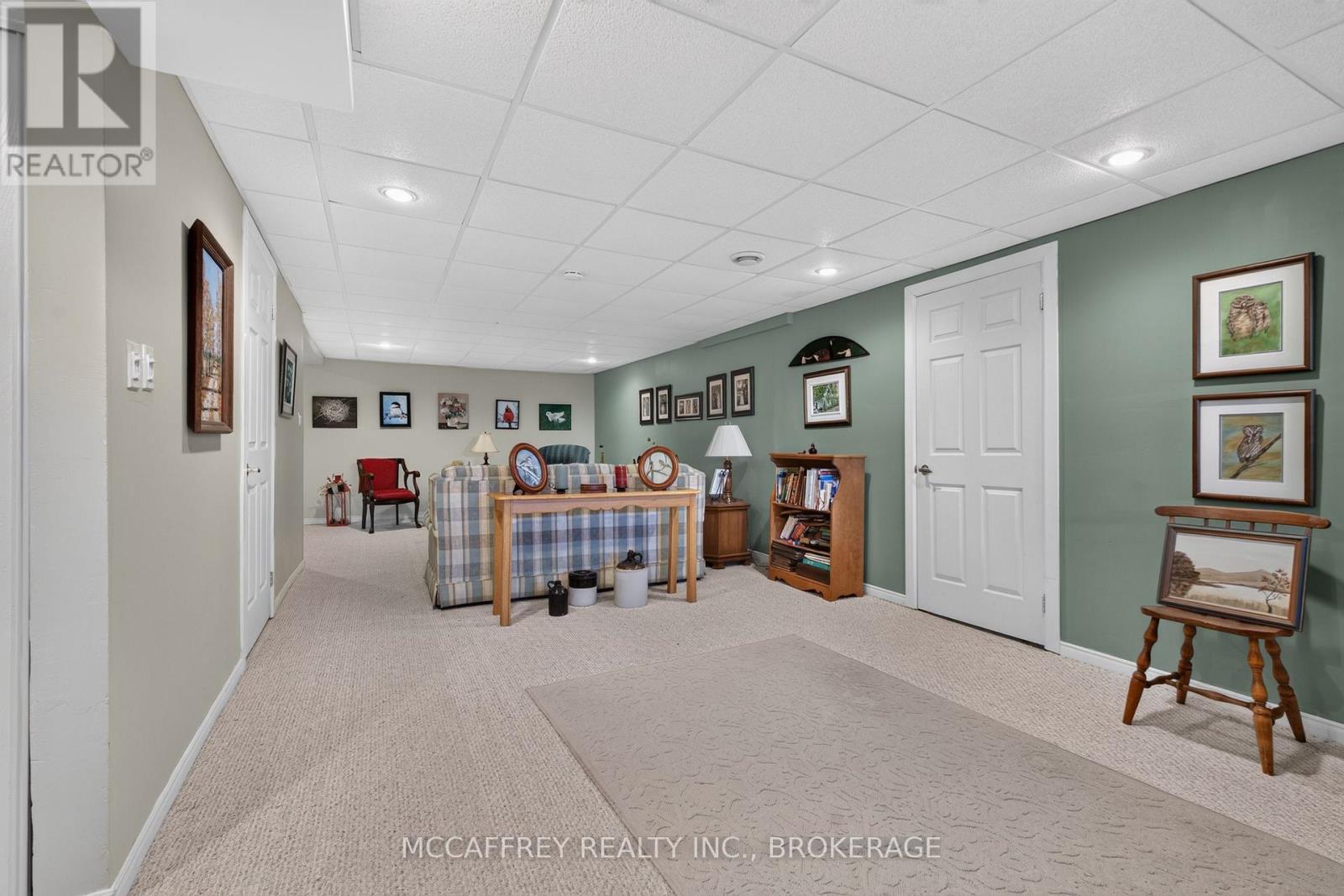 15 ABBEY DAWN DRIVE - 34