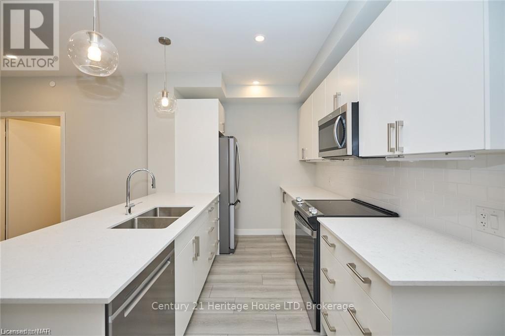 #704 118 WEST STREET - 5