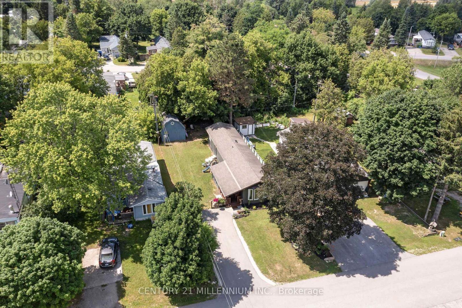 10 PARK BOULEVARD - 4