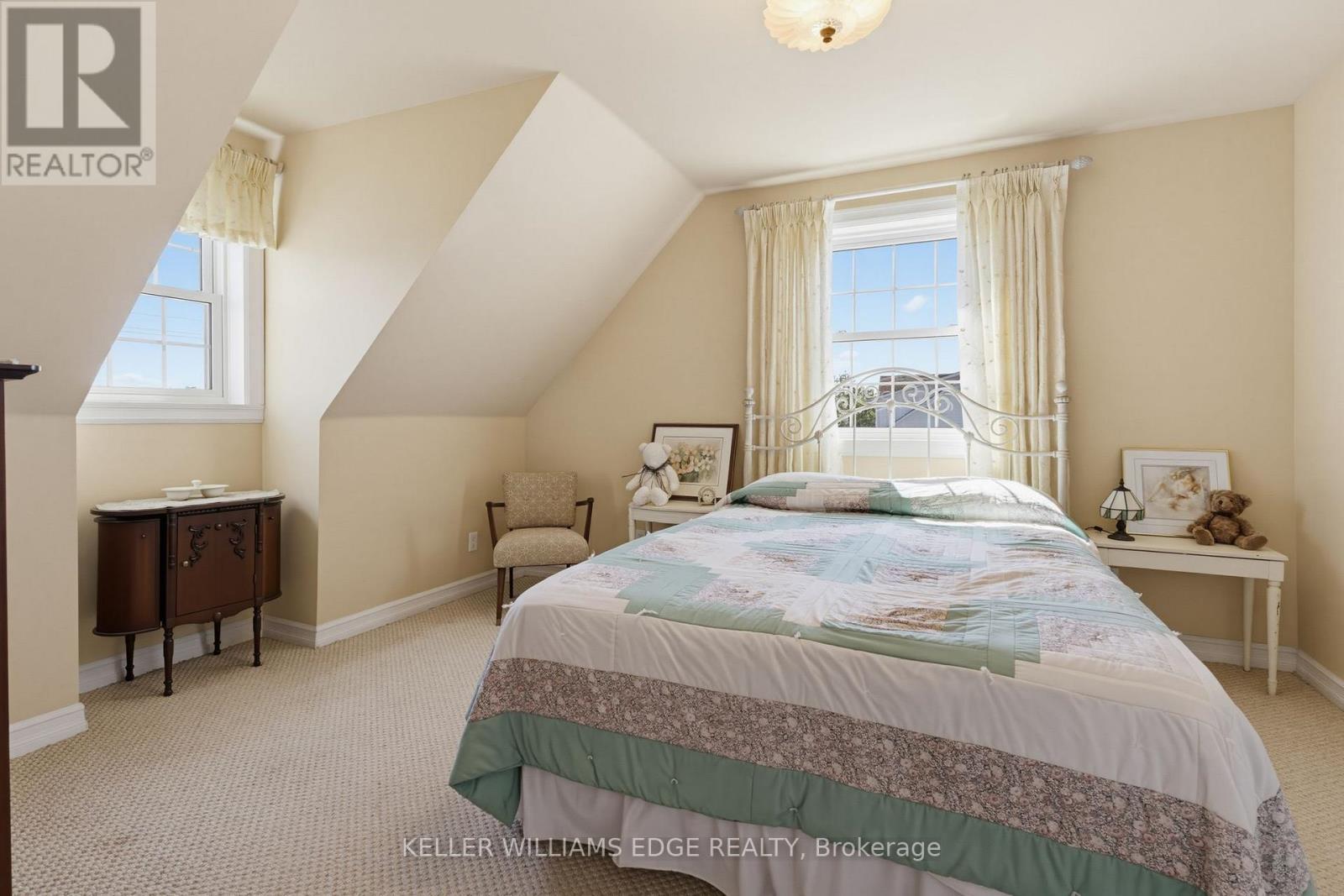 5276 DICKENSON ROAD E - 28