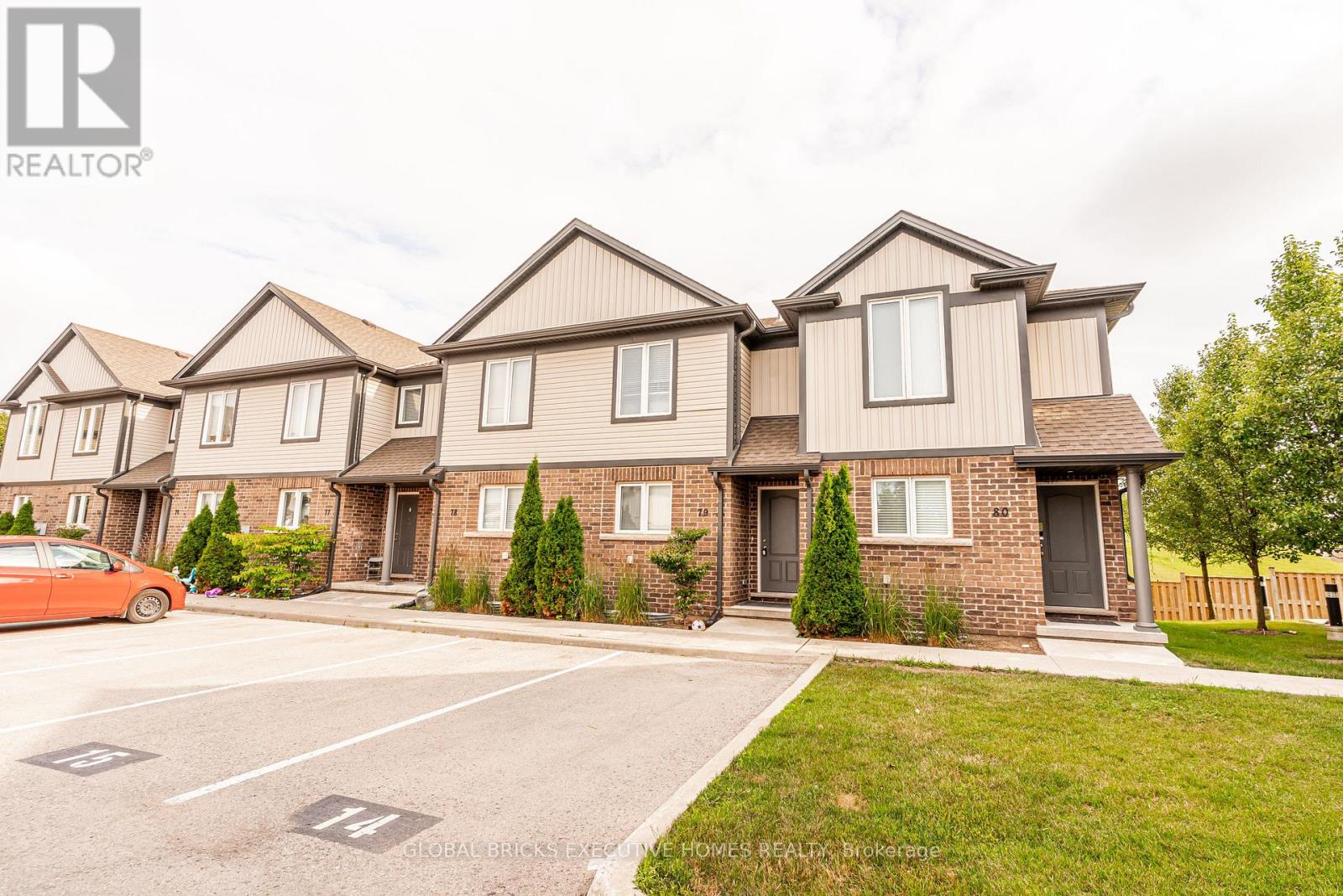 #79 7768 ASCOTT CIRCLE - 3