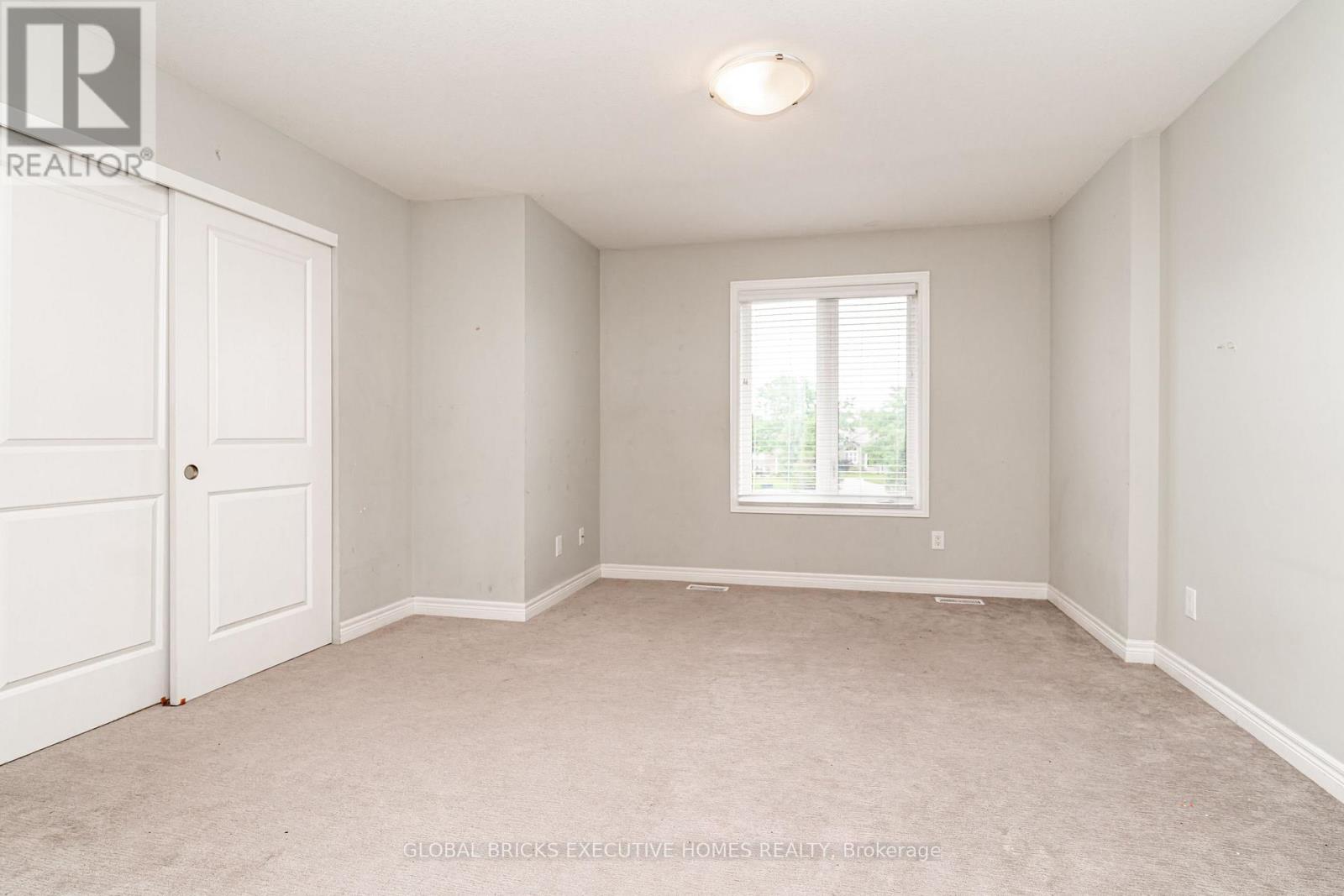 #79 7768 ASCOTT CIRCLE - 21