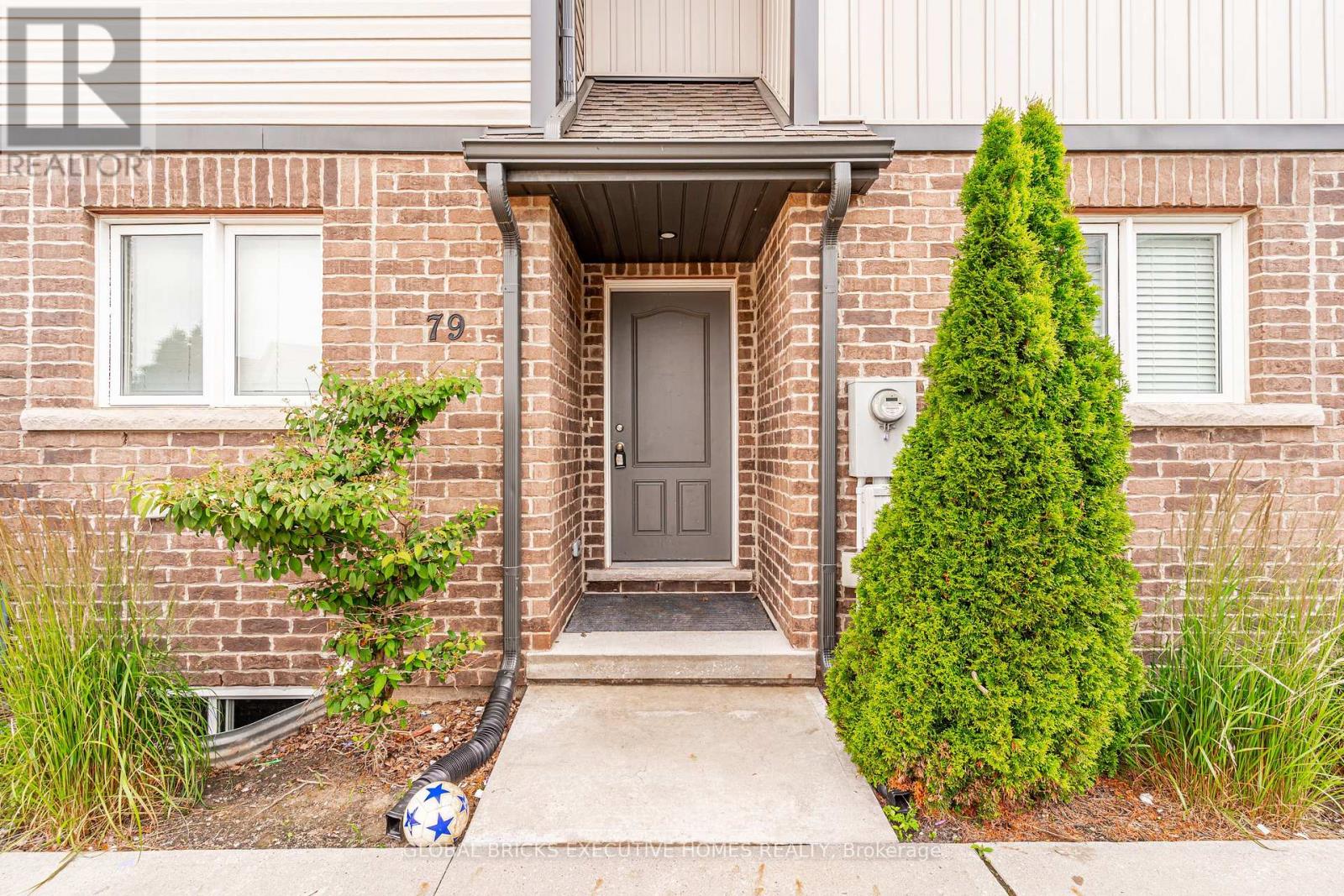 #79 7768 ASCOTT CIRCLE - 5