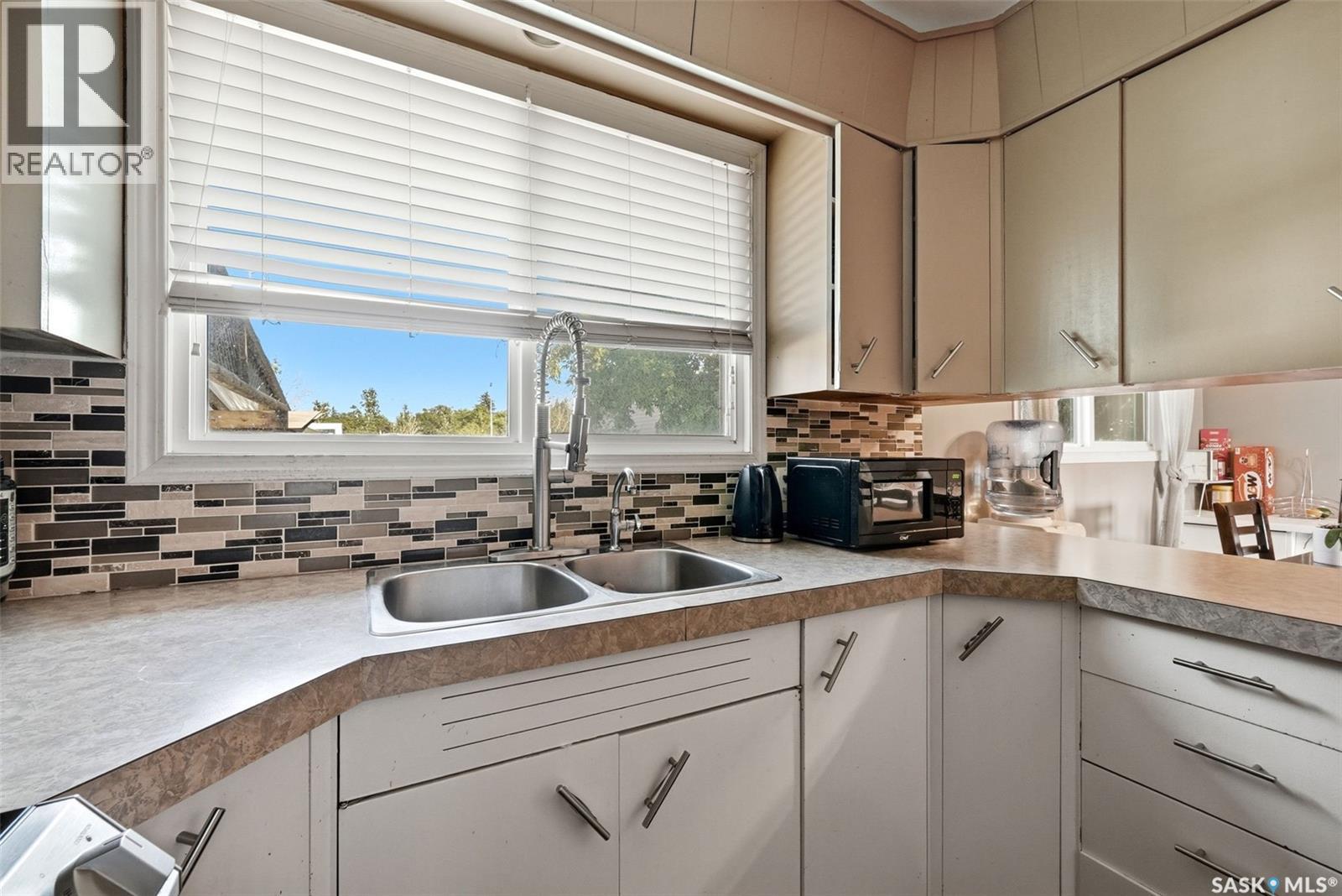 75 Rothwell CRESCENT - 10