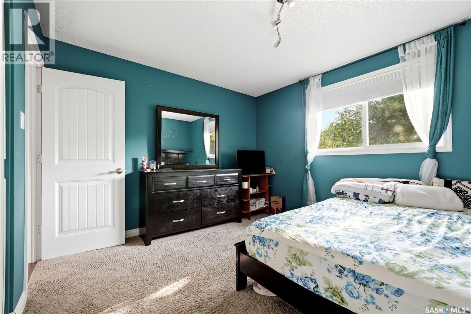 75 Rothwell CRESCENT - 15