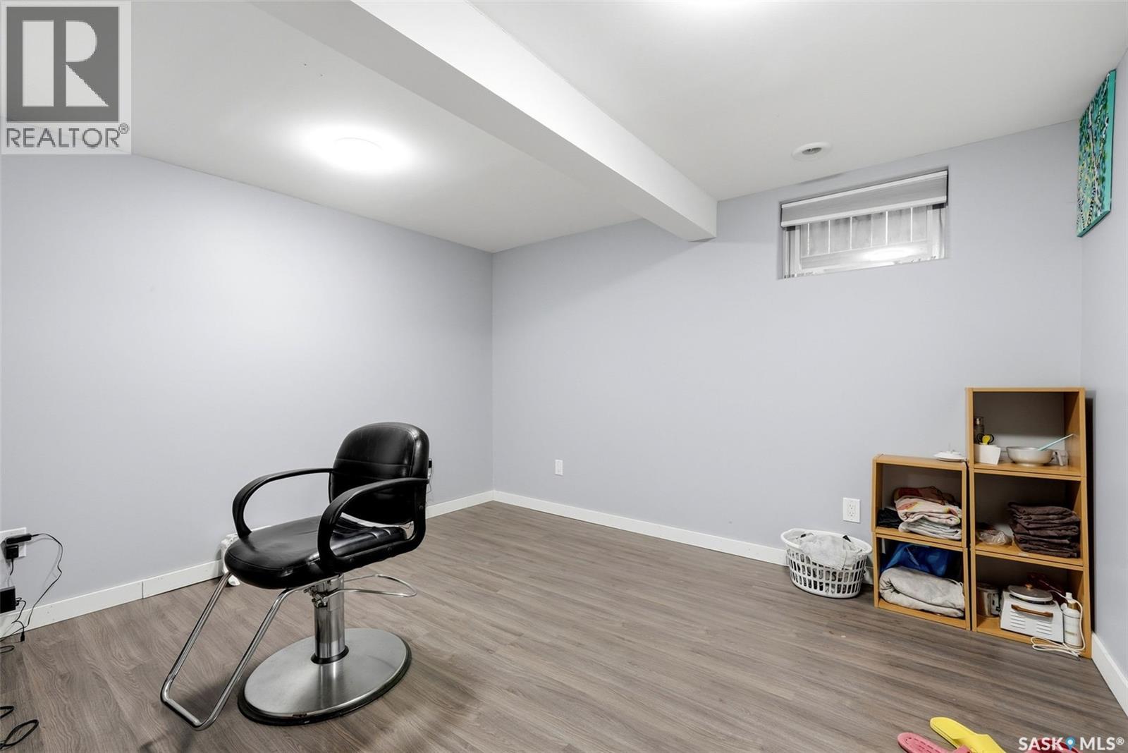 75 Rothwell CRESCENT - 23