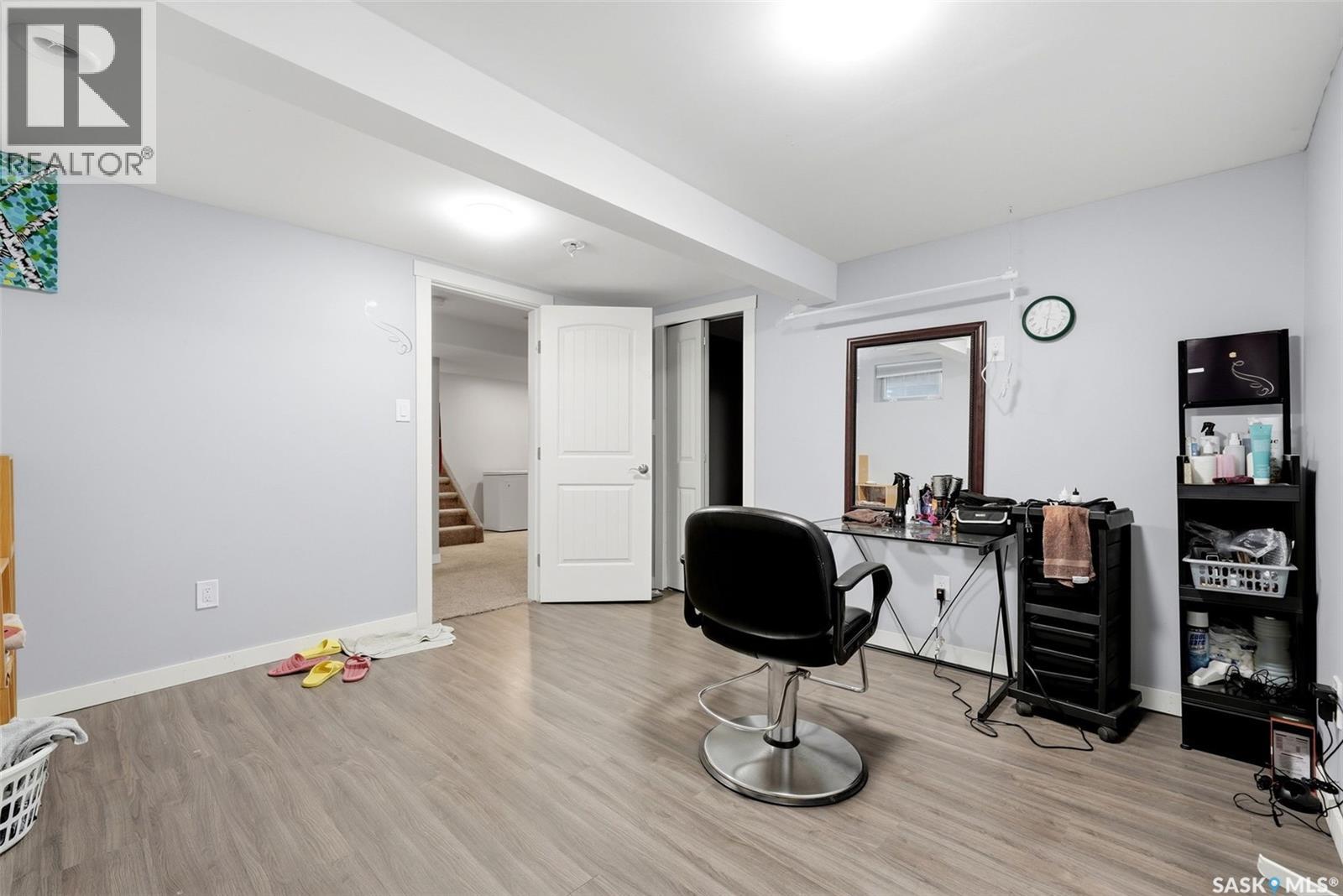 75 Rothwell CRESCENT - 24