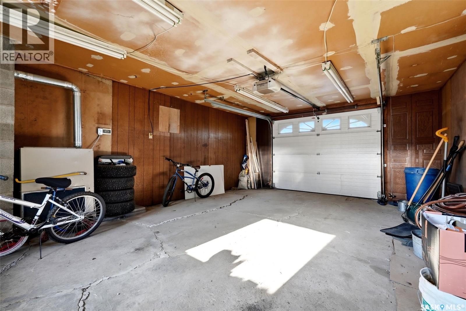 75 Rothwell CRESCENT - 30