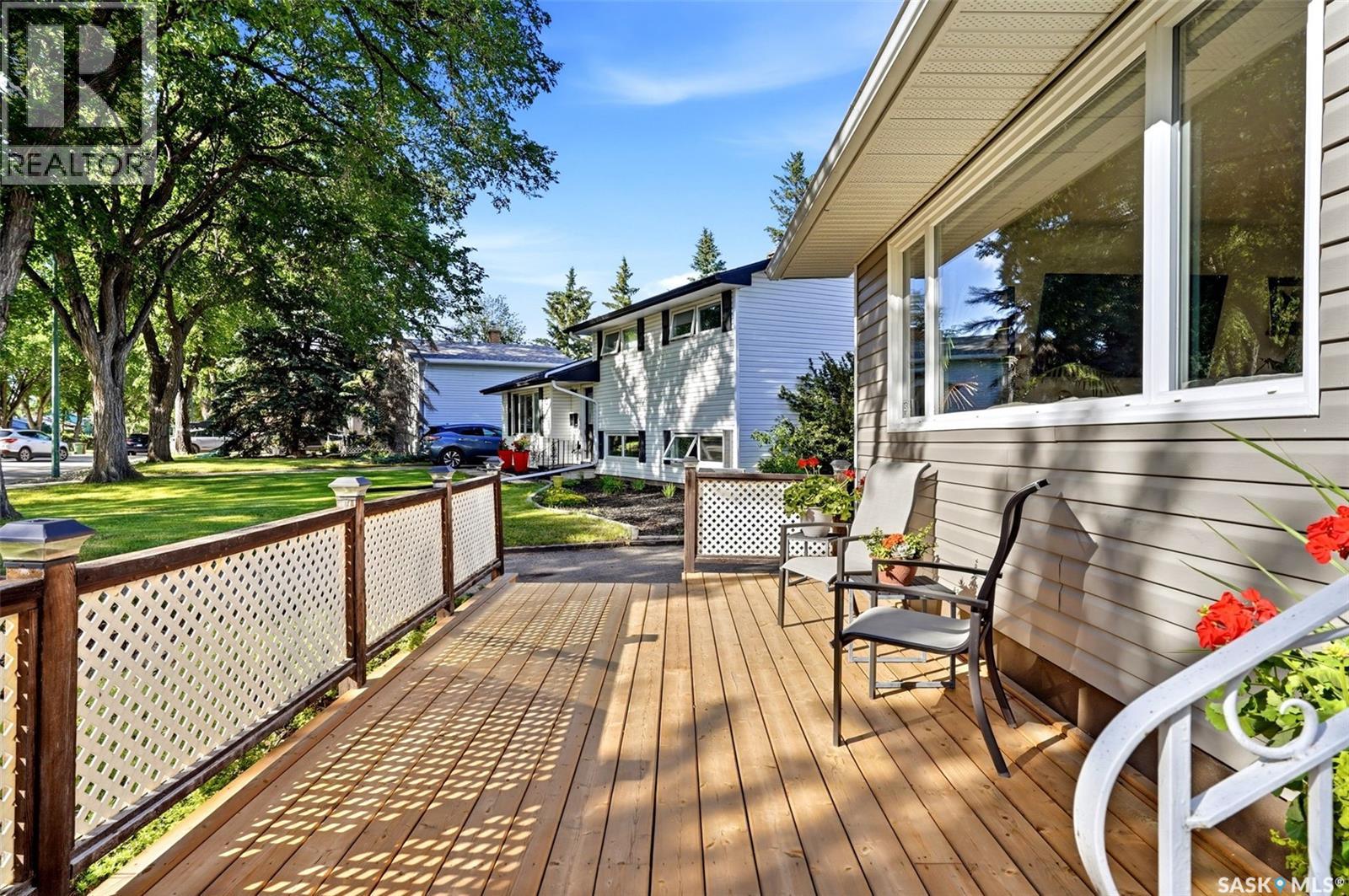 91 Cardinal CRESCENT — photo 43