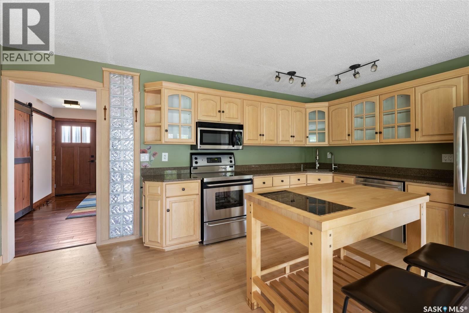 34 Plainsview DRIVE — photo 10