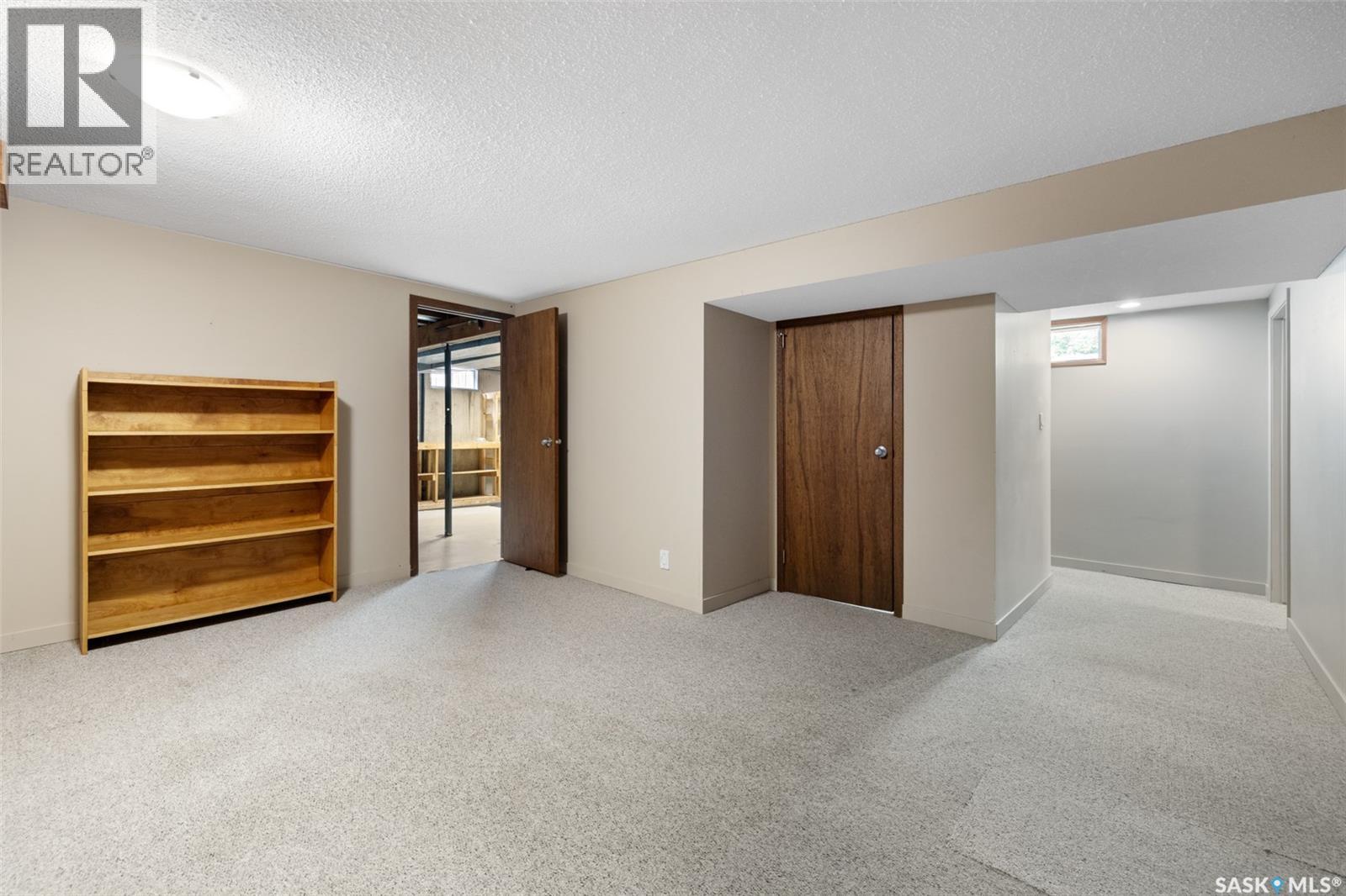 34 Plainsview DRIVE — photo 33