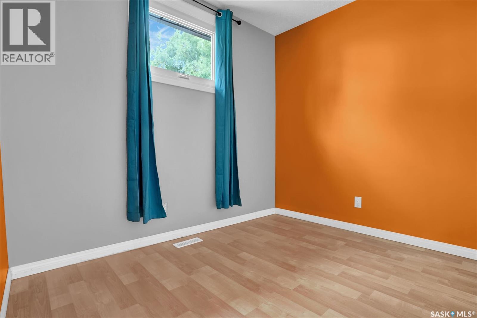 618 Sweeney STREET — photo 14