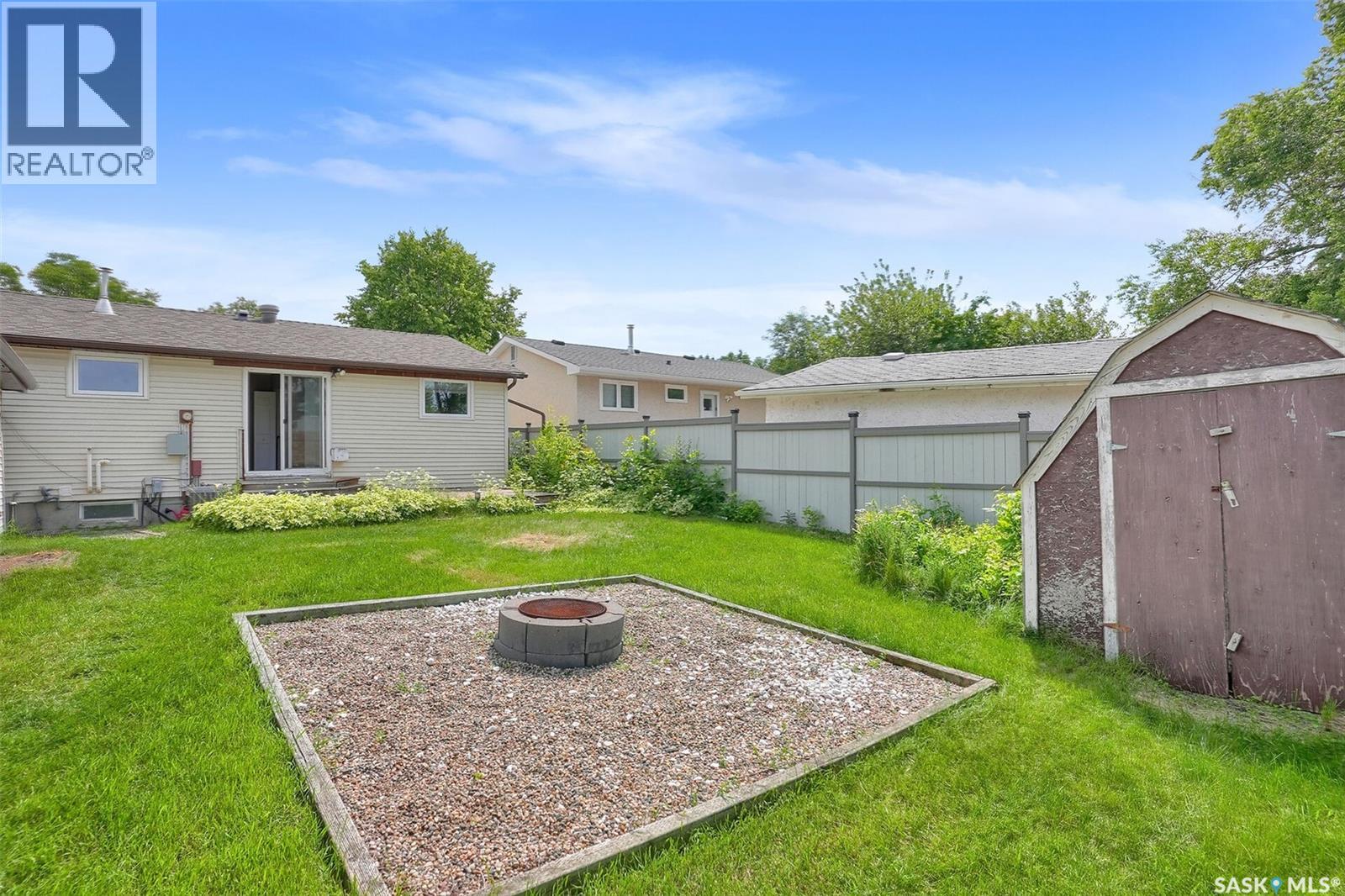 618 Sweeney STREET — photo 32