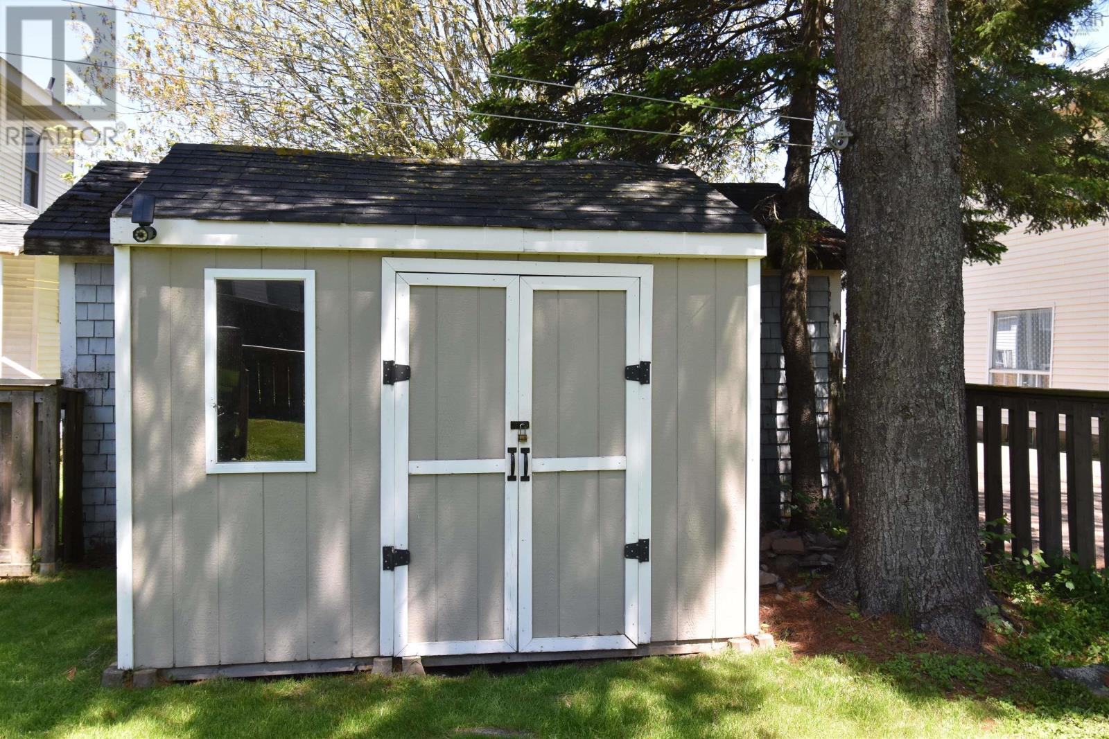 21 COTTAGE Street - 32