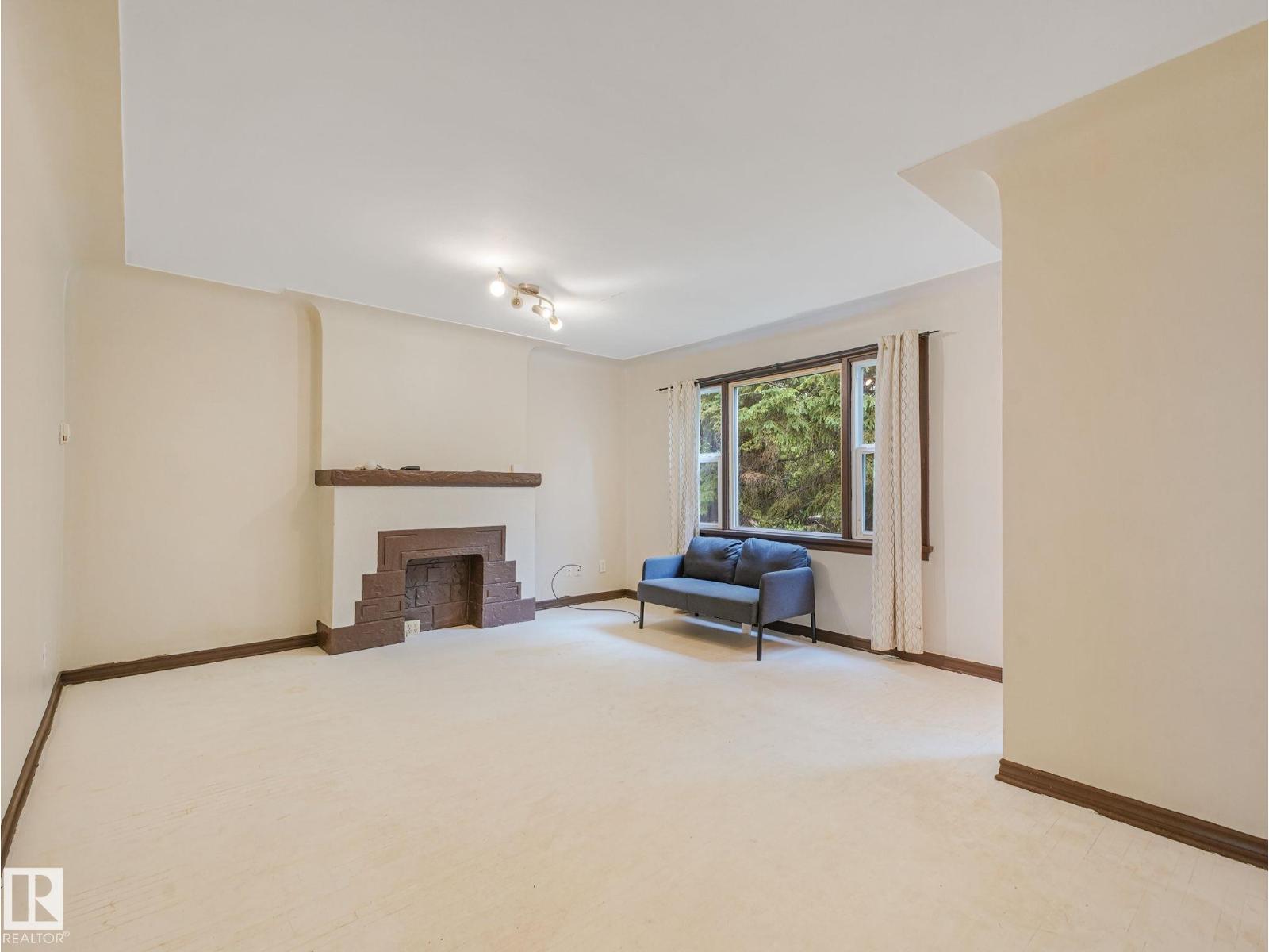 7239 112 ST NW NW — photo 34