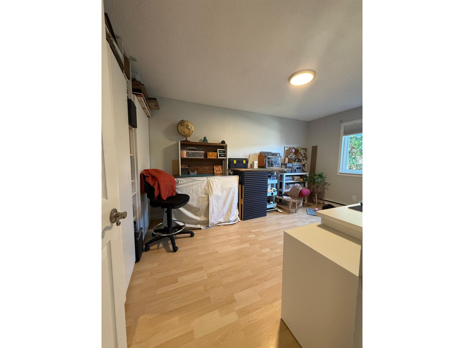 205 1448 FIR STREET, White Rock