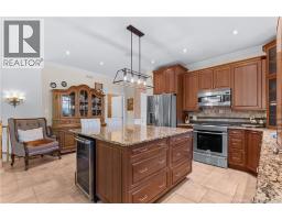 5pc Bathroom - 154 Nathalie Street, Dieppe, NB E1A8T9 Photo 9