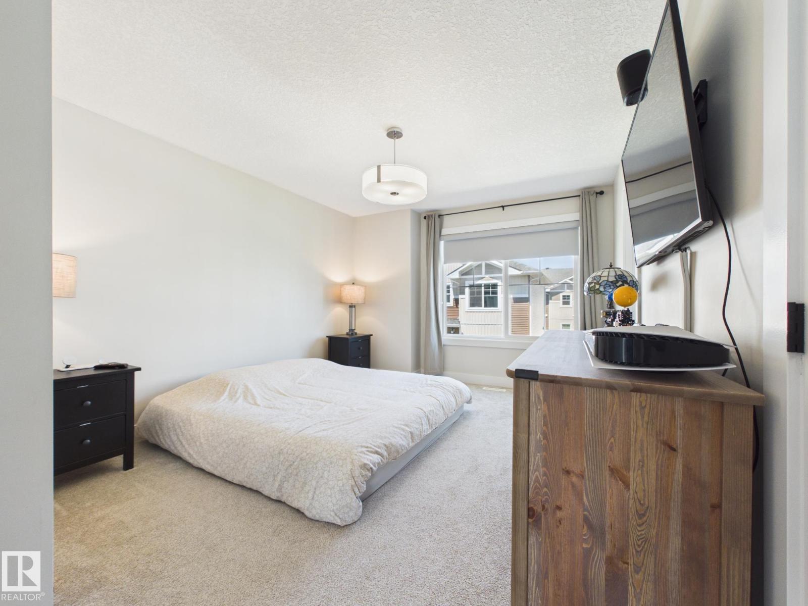 #11 230 EDGEMONT RD NW - 47