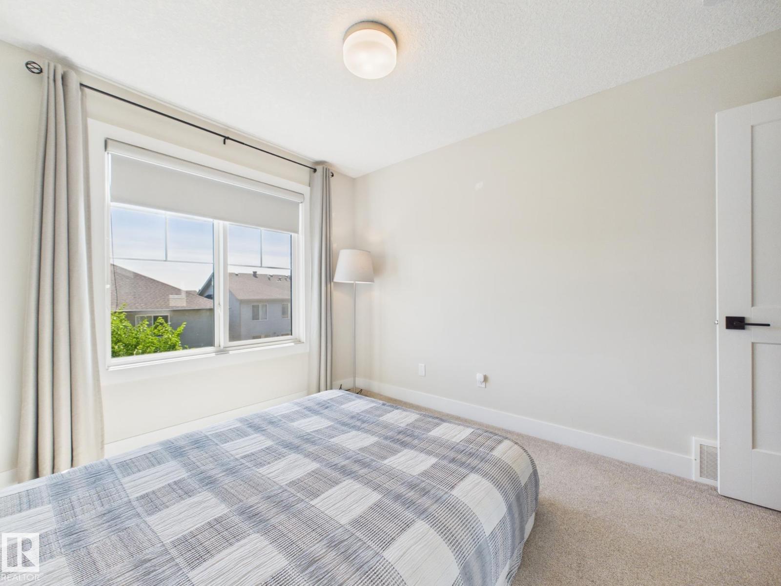 #11 230 EDGEMONT RD NW - 41