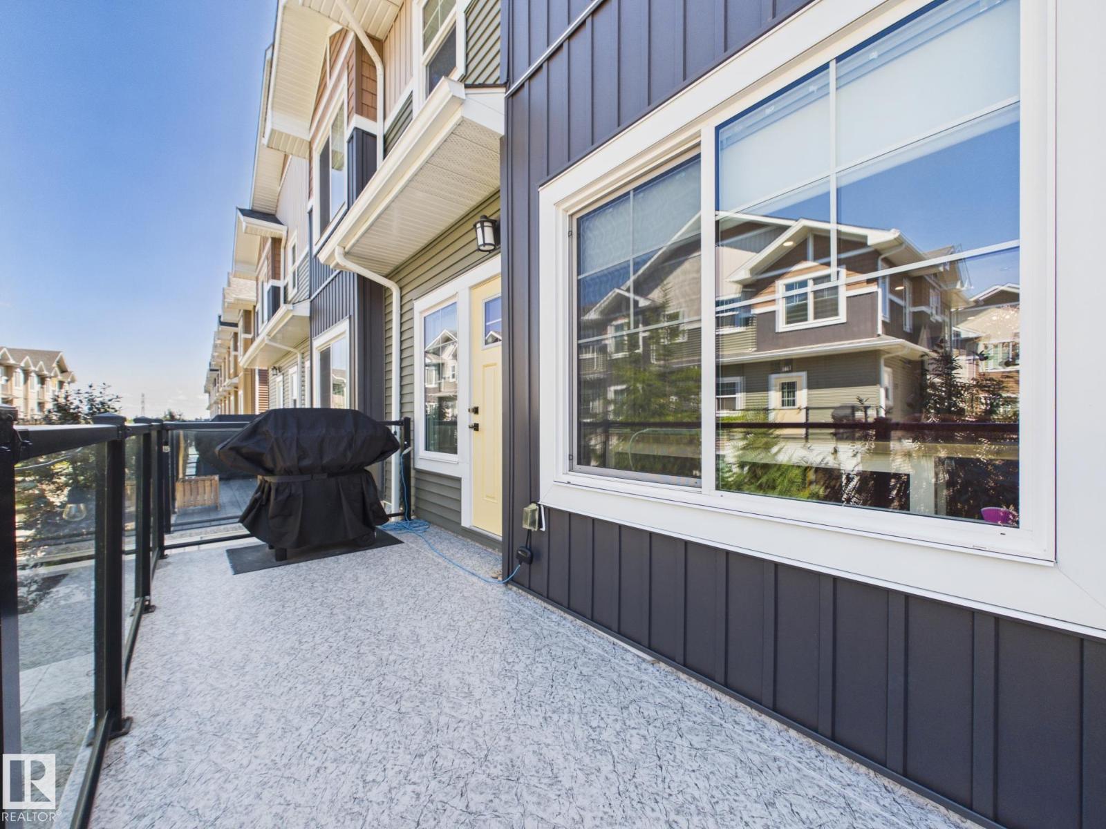#11 230 EDGEMONT RD NW - 54