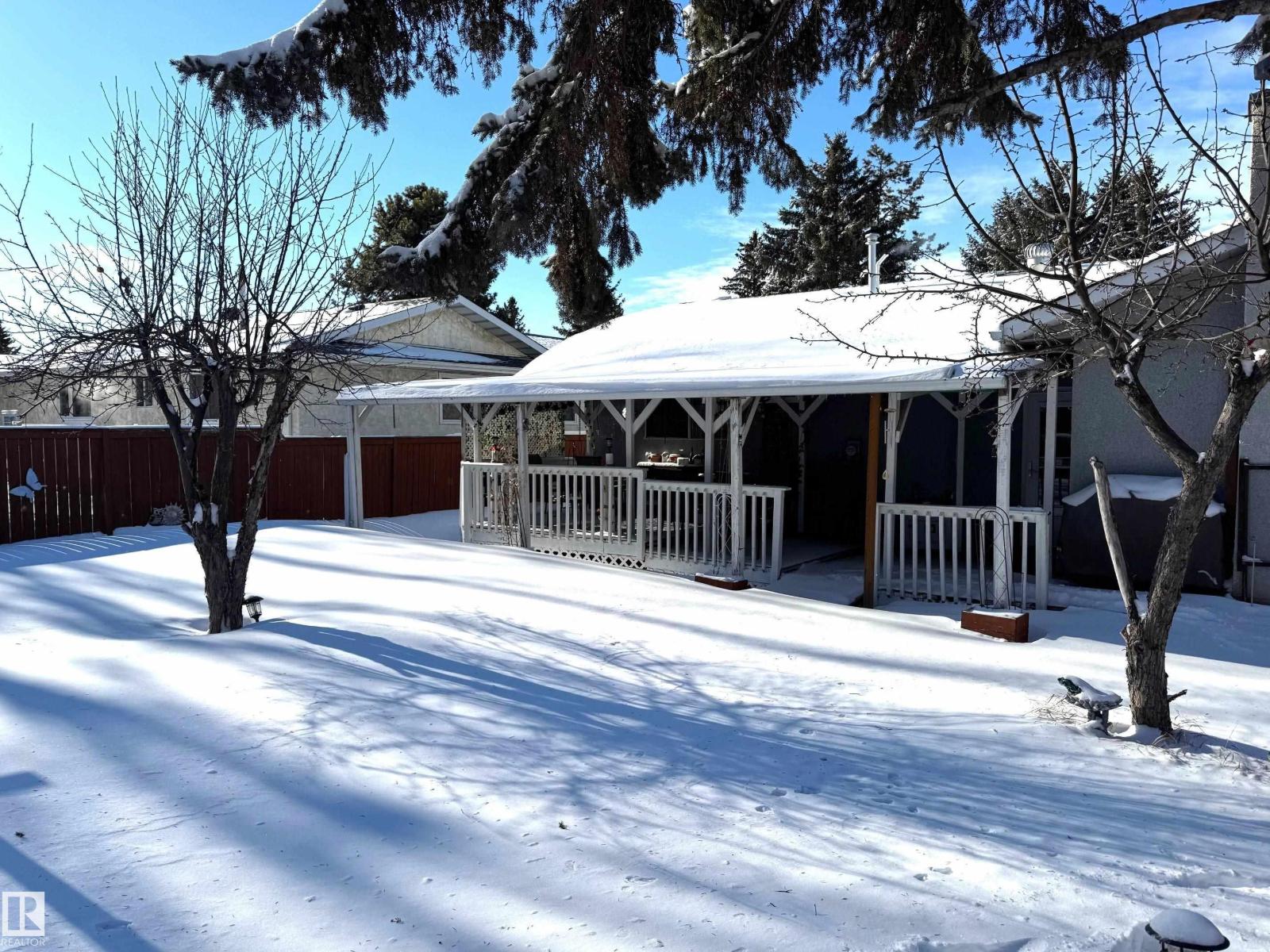 3203 74 ST NW - 17