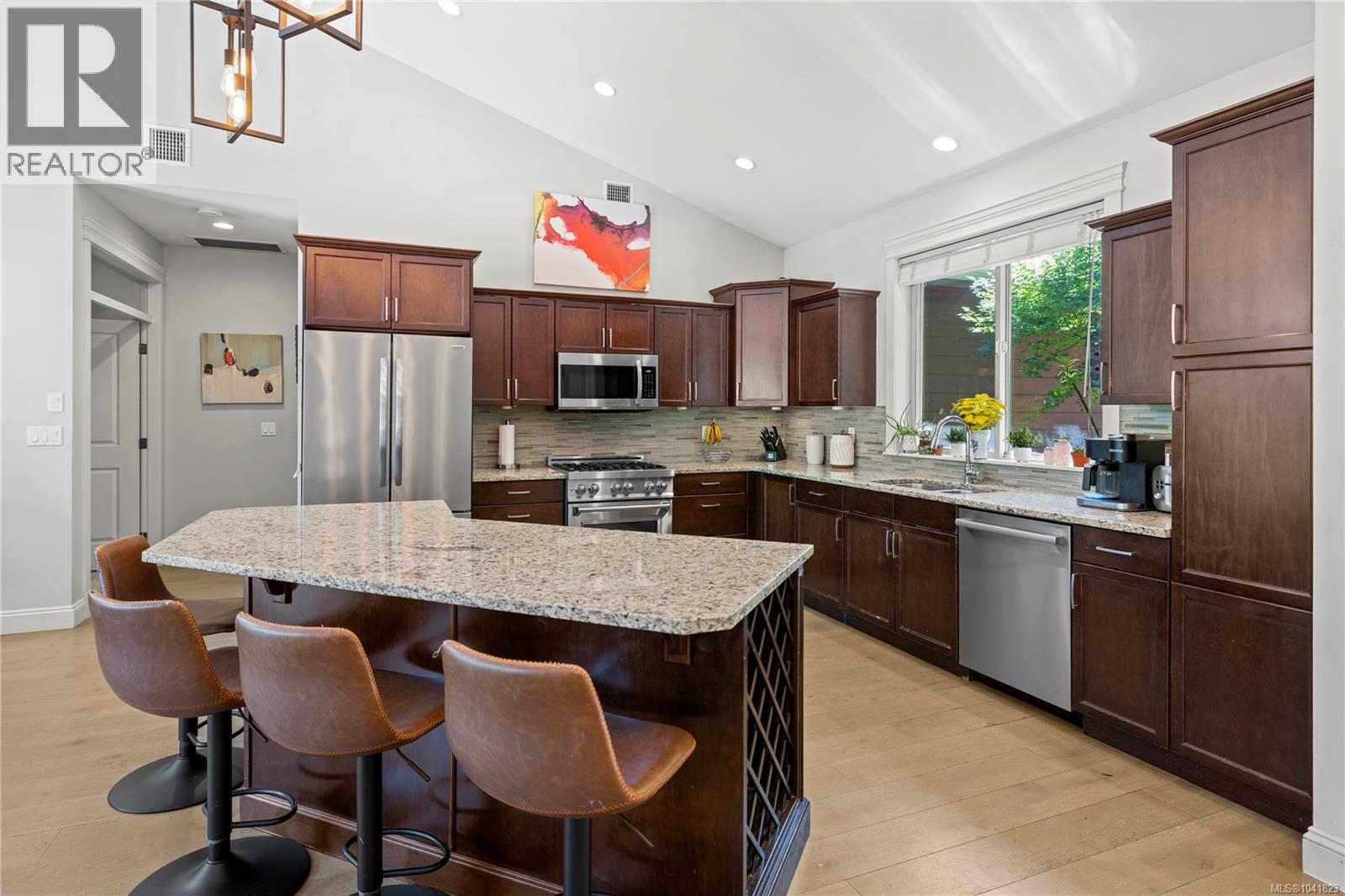 1755 Galvin Pl - 18