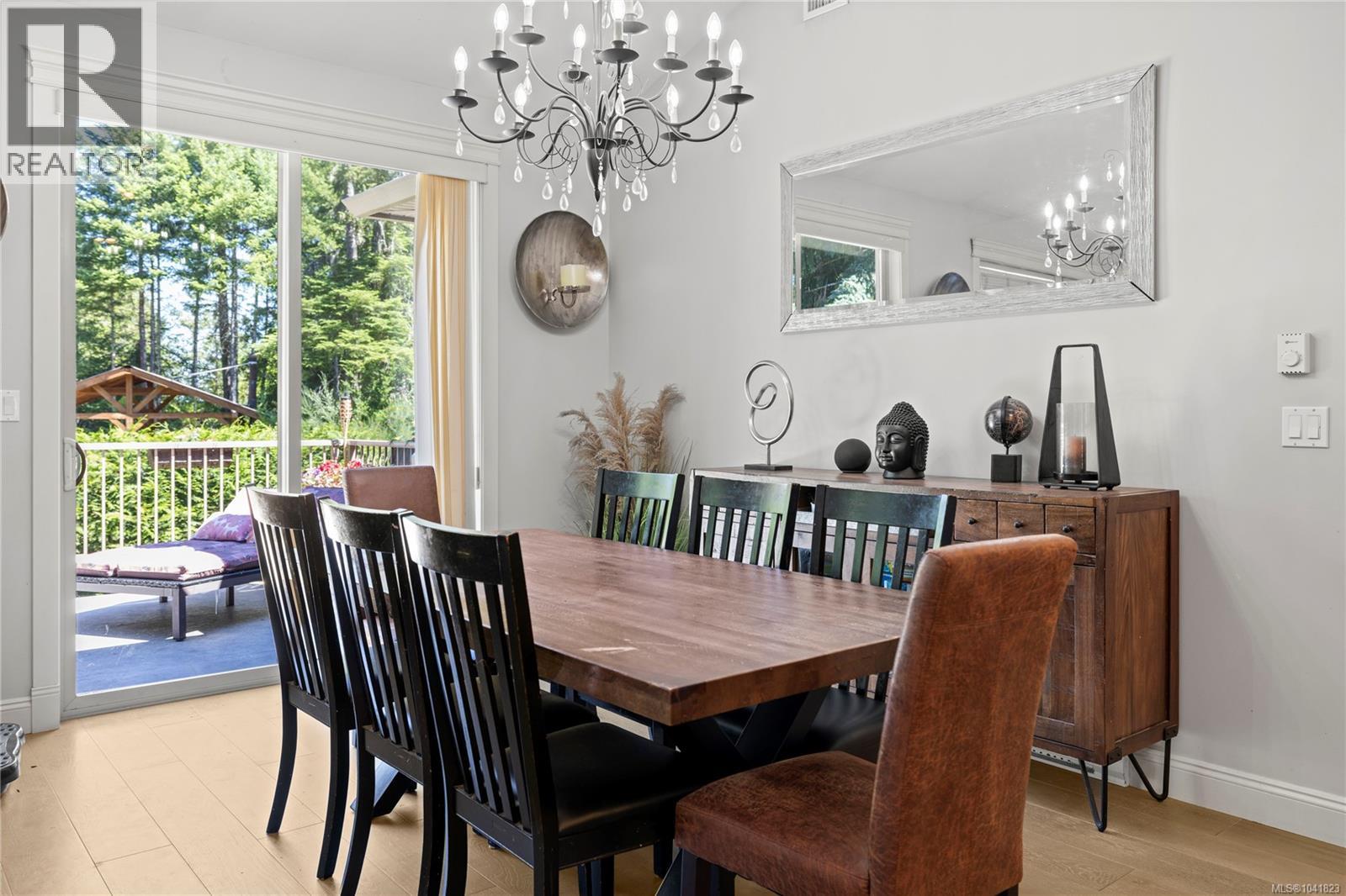 1755 Galvin Pl - 19