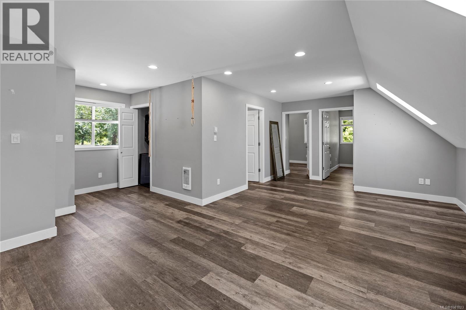 1755 Galvin Pl - 61