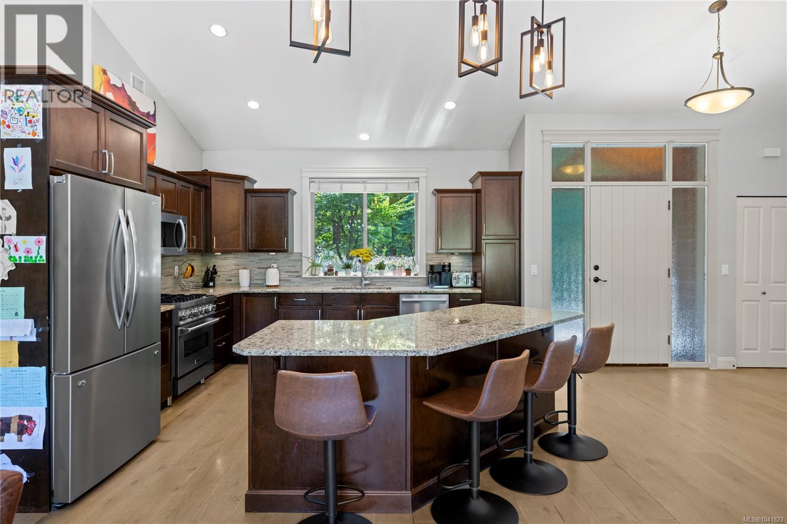1755 Galvin Pl - 23