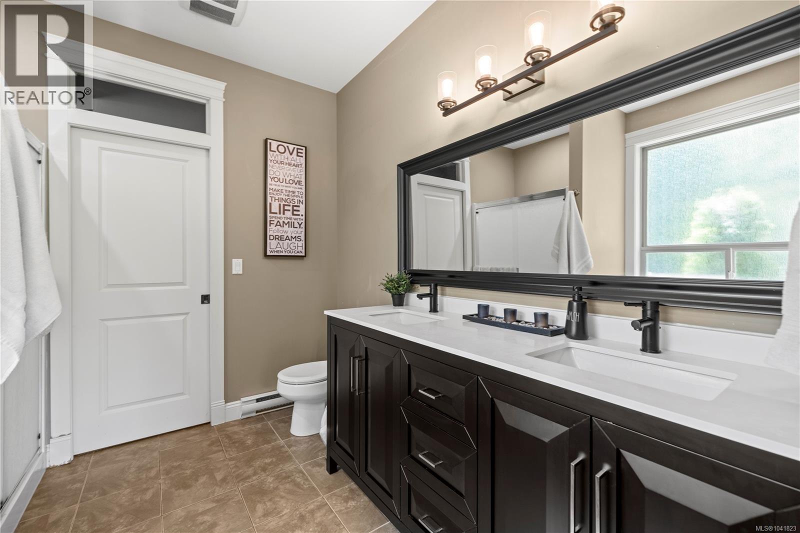 1755 Galvin Pl - 26