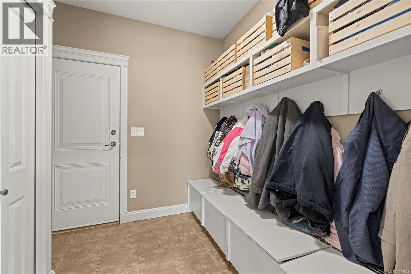 1755 Galvin Pl - 30