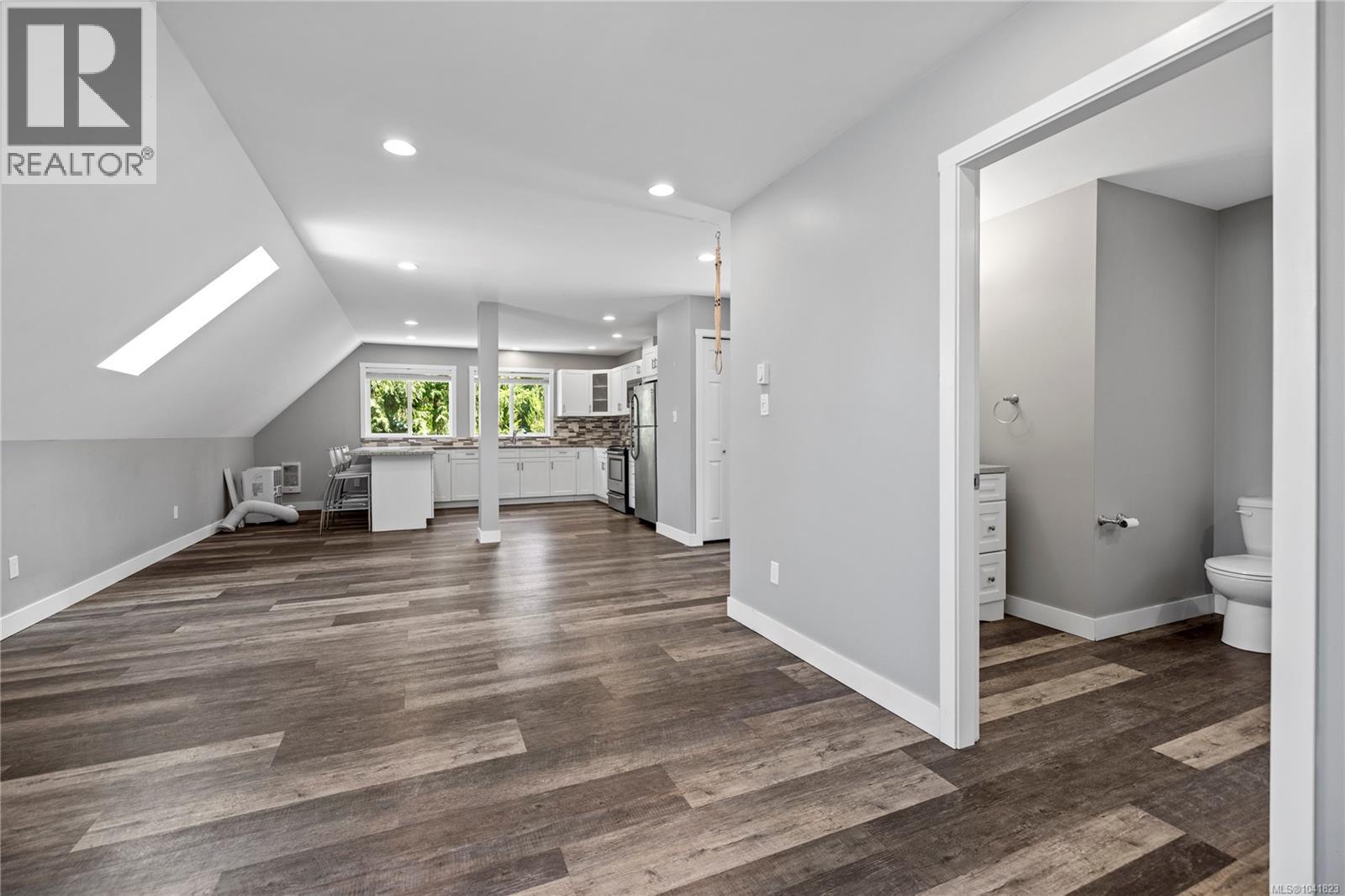 1755 Galvin Pl - 67